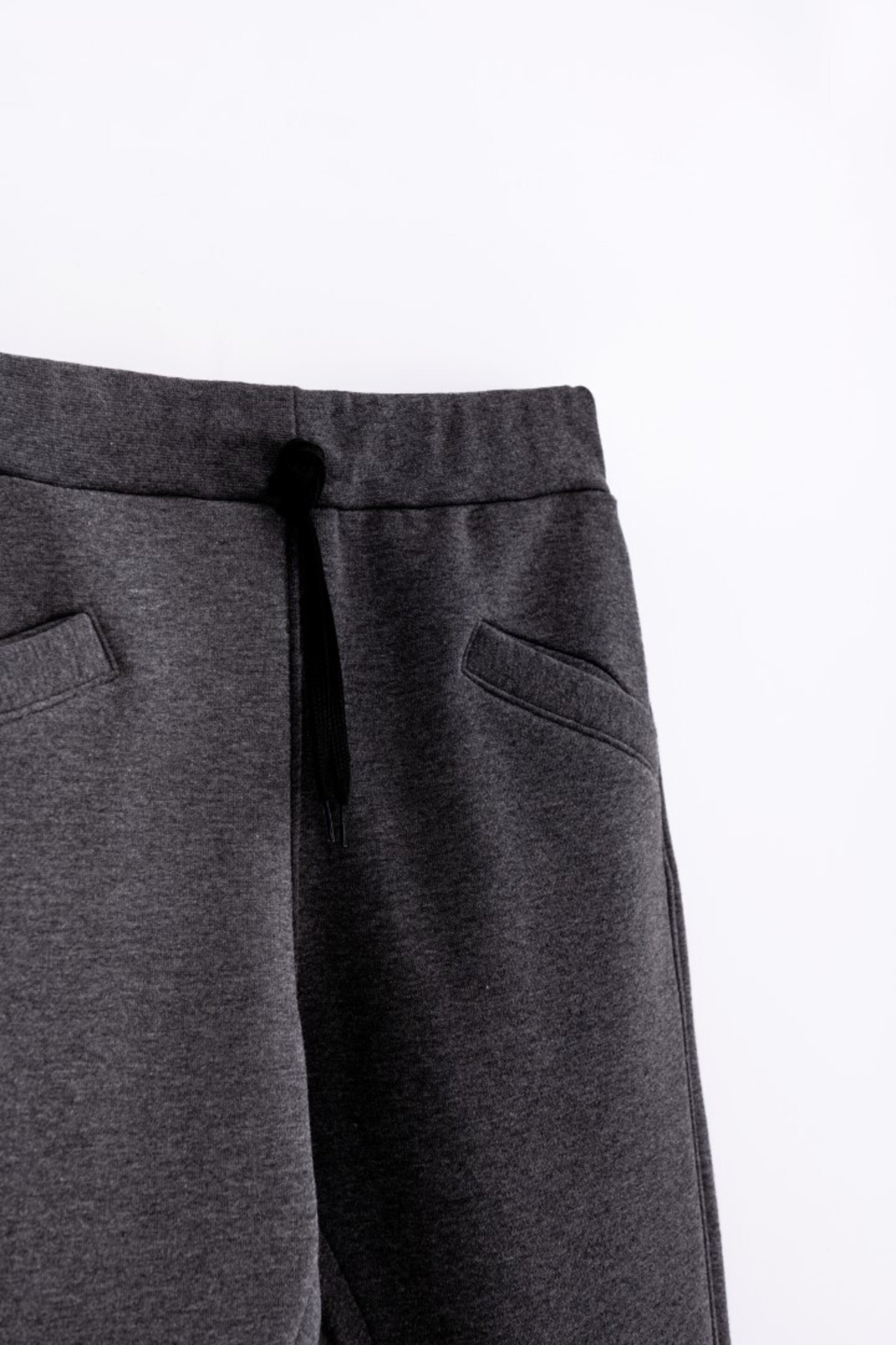 Jogger gris (12A) - 2